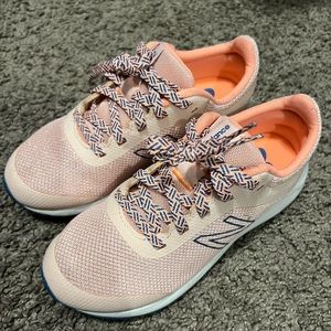 New balance kids size 2.5